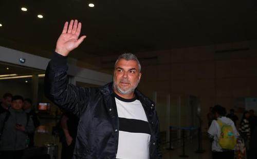 World Cup官方-王勤伯：奥拉罗尤解约，国际米兰更焦虑了